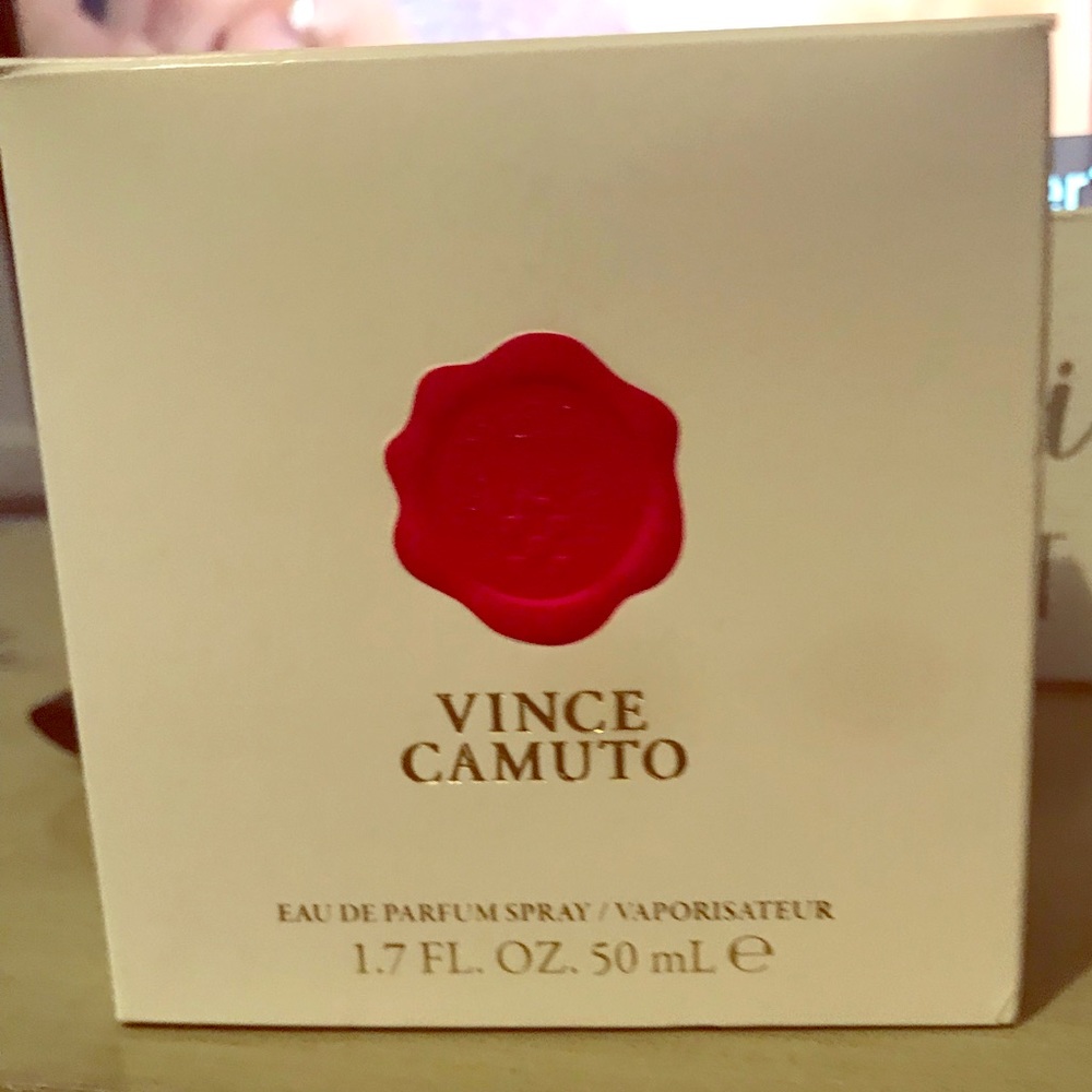 Vince camuto oerfume brand new in box